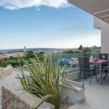 Luxury Luca Apartment